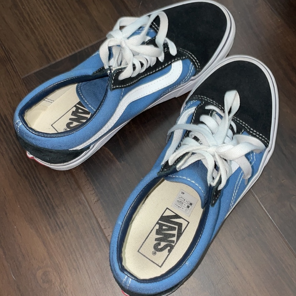 Black and blue vans womens 7.5 - Picture 2 of 3